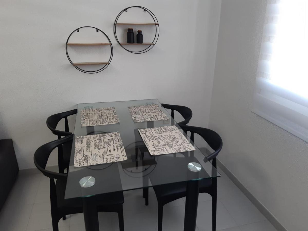 Lovely Apart 3 Minutes To The Beach Torrevieja Eksteriør billede